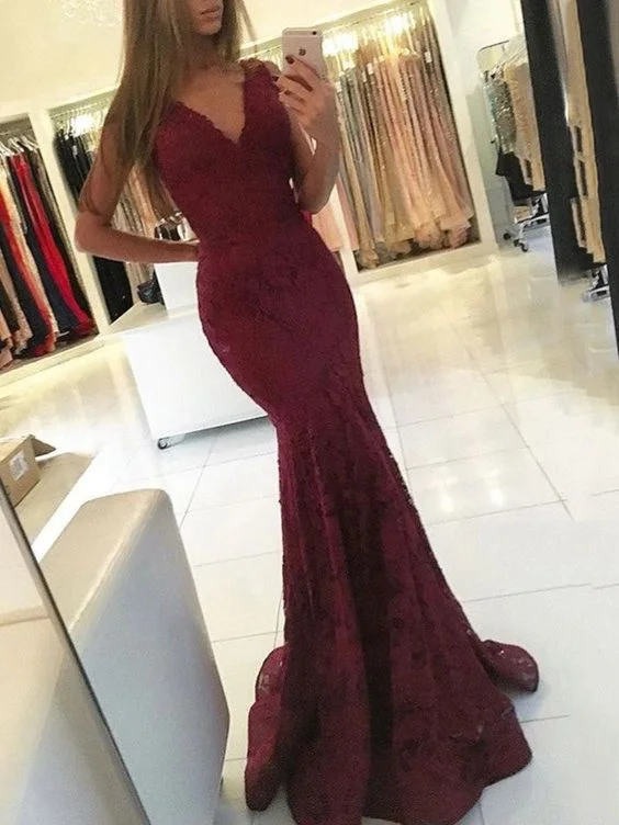 women's everyday dressesSexy Mermaid Burgundy V Neck Lace Sleeveless Long Prom Dress Y1548