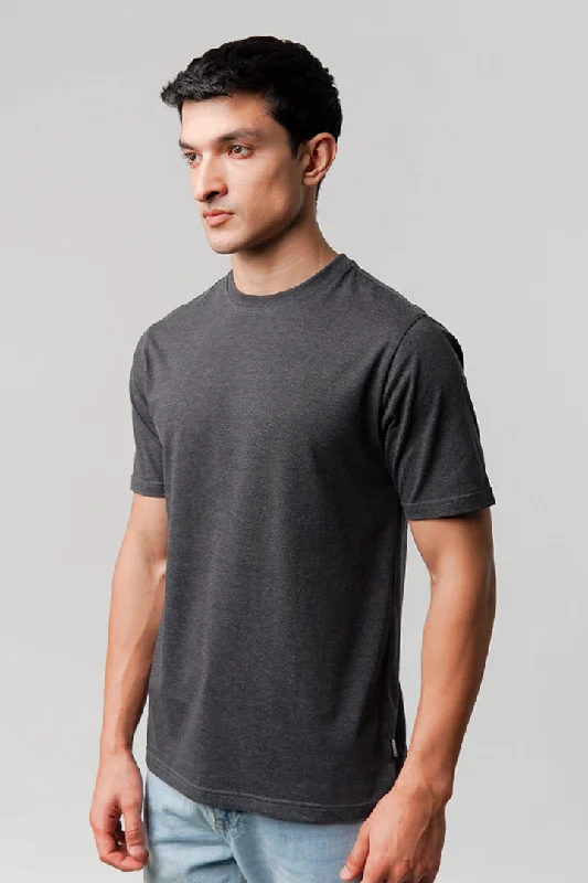 Elegant Men's Dress ShirtsRegular Fit Crew Neck T-Shirt - Charcoal Grey