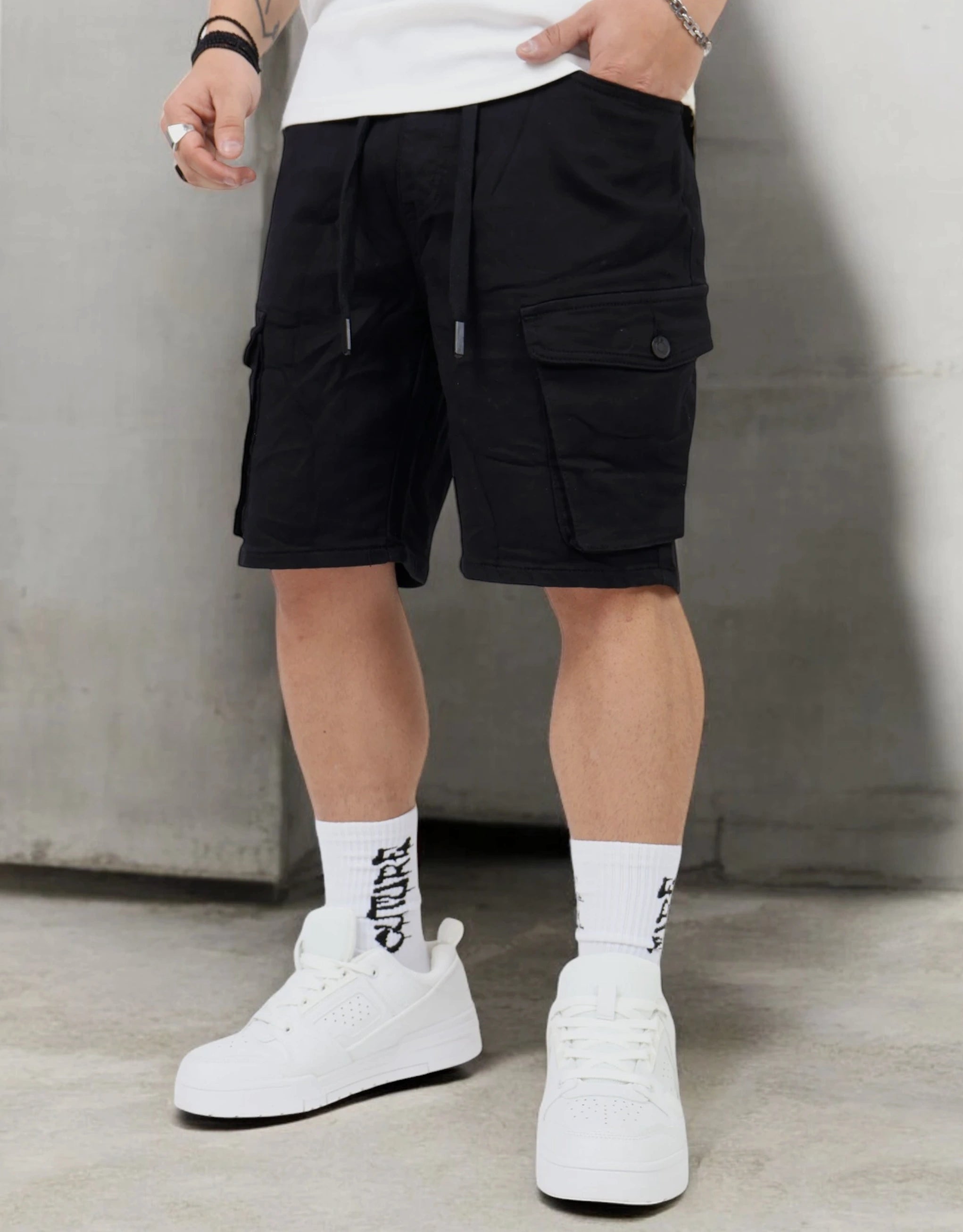 Men's Button-Fly Pants for a Traditional TouchCargo Short