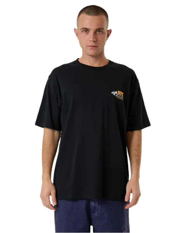 Men's Shirts with Graphic PrintsMens HYC Motor AXE Oversize Fit Tee