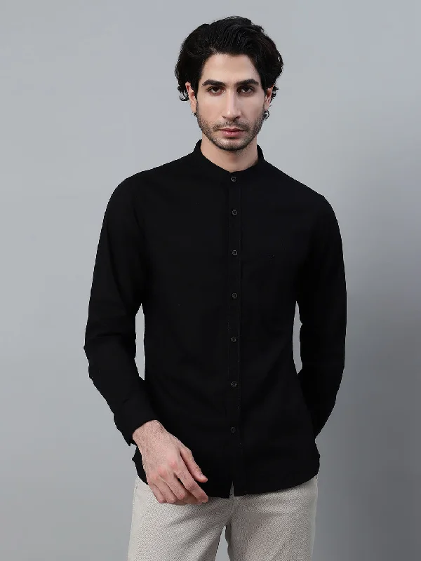 Men's Skinny Jeans for a Trendy LookMen's Black Solid Full Sleeve Casual Shirt