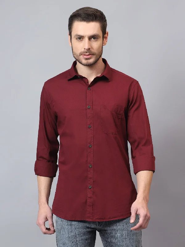 Men's Pants with Appliqué DetailsMen's Maroon Solid Full Sleeves Casual Shirt