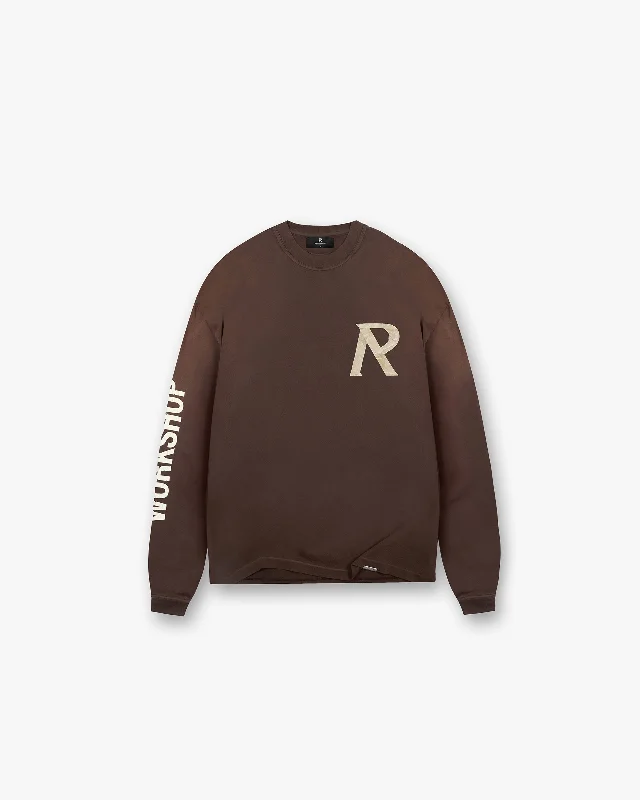 Men's Shirts with Convertible CollarsMasking Tape Initial Long Sleeve T-Shirt - Cedar Men's Shirts with Convertible CollarsMasking Tape Initial Long Sleeve T-Shirt - Cedar