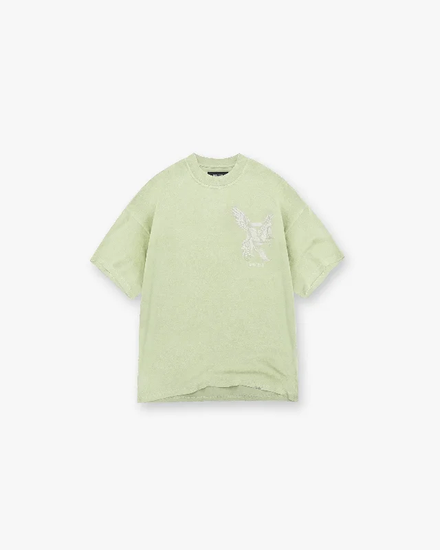 Men's Casual Shirts for Everyday WearElegance In Motion T-Shirt - Matcha
