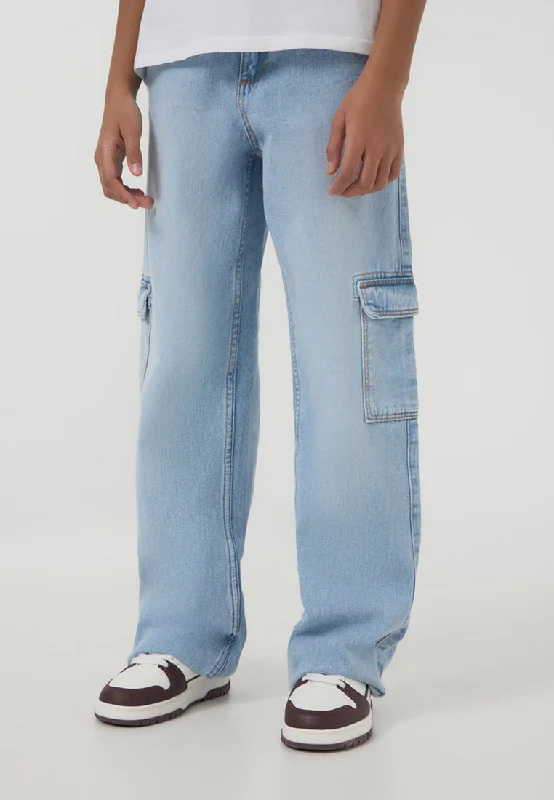 Light denim blue var