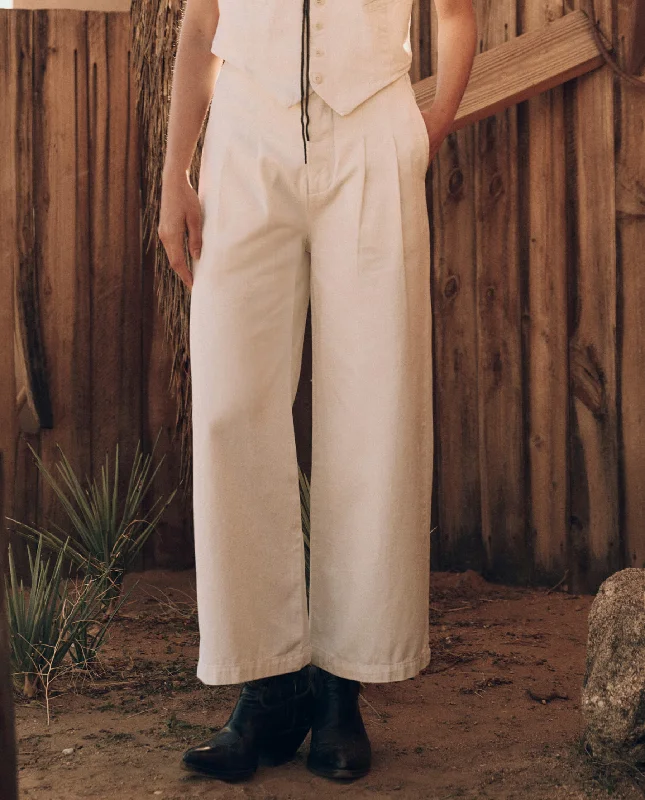 Modern Men's JeansThe Sculpted Trouser. -- Natural Hemp