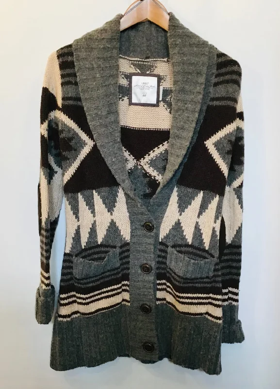Men's Sweaters with Kangaroo PocketsAztec pattern cardigan H&M (size S)