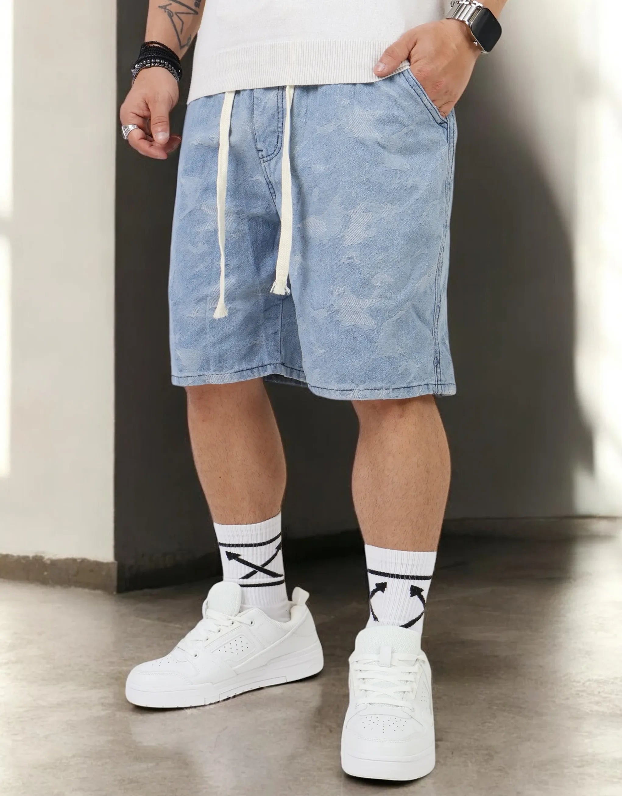 Men's Pants with Water-Resistant FabricDenim Short