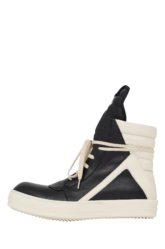 Casual Ripped Men's JeansRick Owens Geobasket in Black Milk