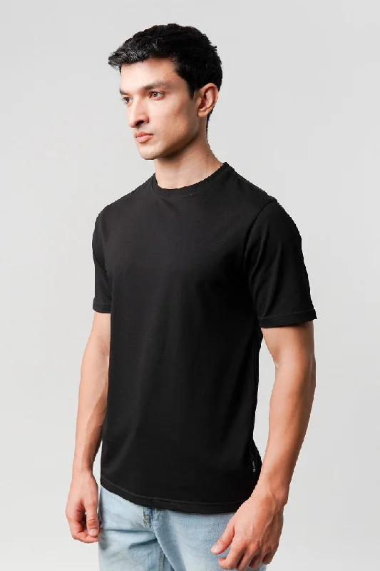 Men's Shirts with Chest PocketsRegular Fit Crew Neck T-Shirt - Black