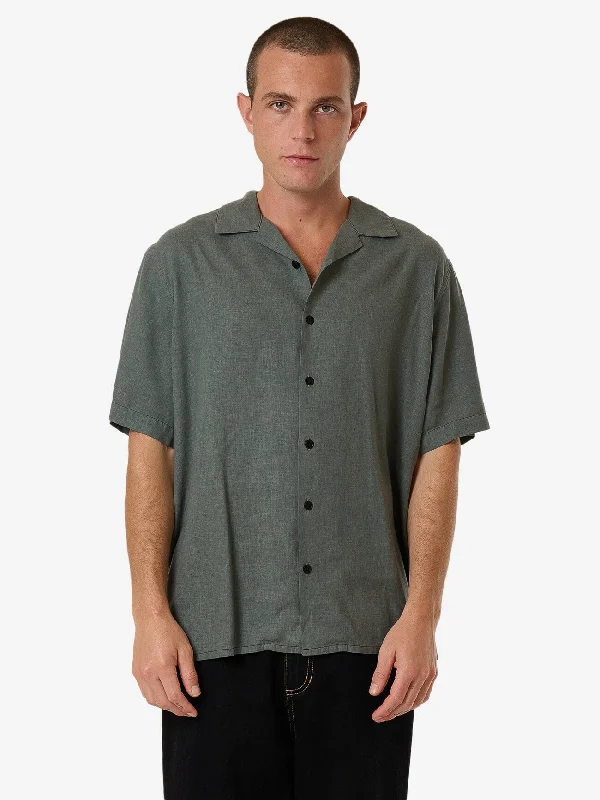 Men's Pants with Slant PocketsHemp Minimal Thrills Contrast Stitch Bowling Shirt - Dark Forest Men's Pants with Slant PocketsHemp Minimal Thrills Contrast Stitch Bowling Shirt - Dark Forest