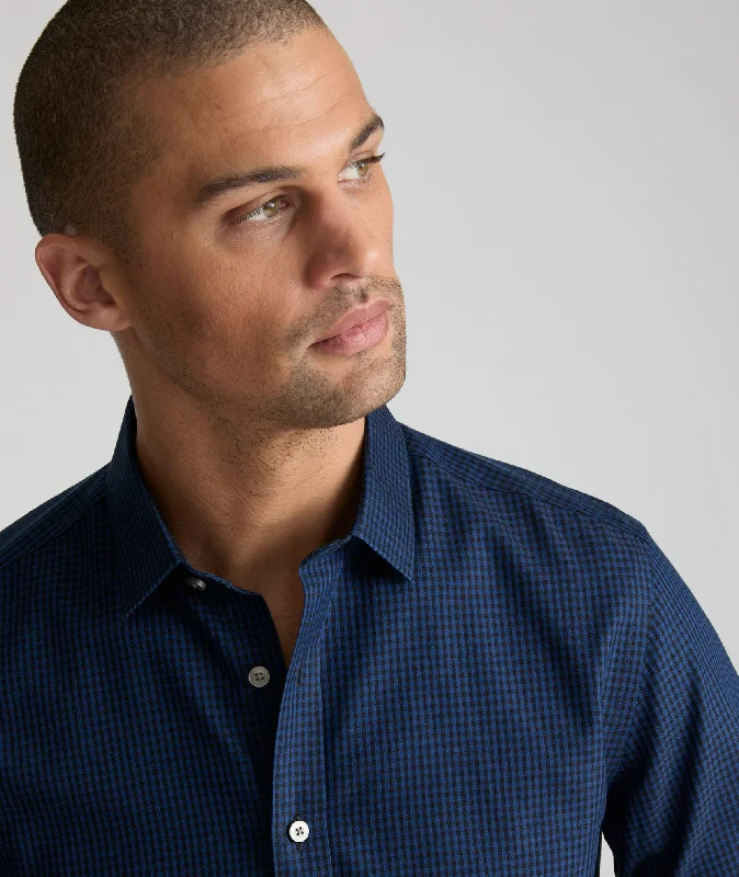 Men's Pants with Cargo PocketsWrinkle-Free Johnston Shirt