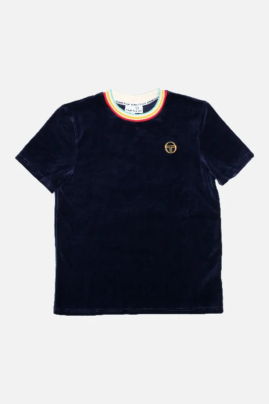 Men's Shirts with Tab CollarsSergio Tacchini - Slice Velour Maritime Blue / Gold - T-Shirt Men's Shirts with Tab CollarsSergio Tacchini - Slice Velour Maritime Blue / Gold - T-Shirt