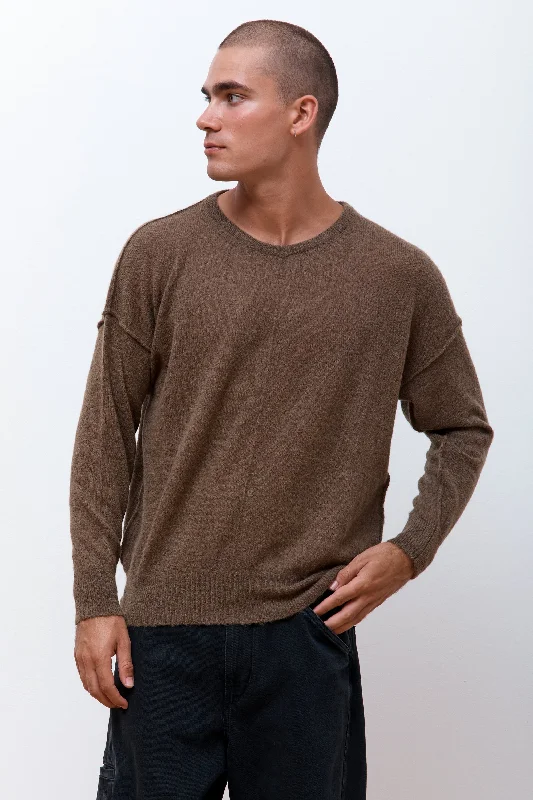 Men's Sweaters in Neutral ColorsLight Jumper Dark Tobacco