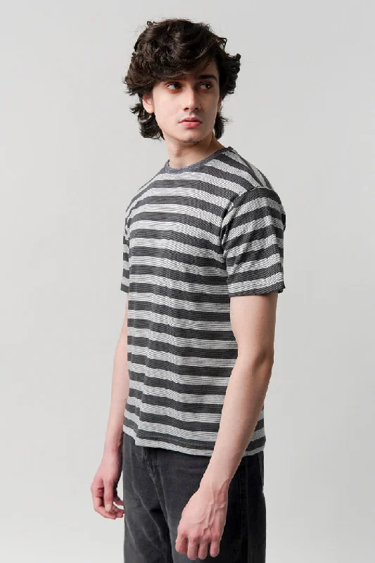 Men's Shirts with Graphic PrintsStriped T-Shirt - Grey