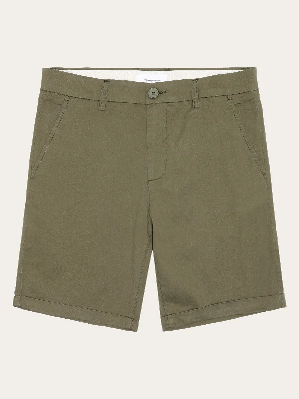 Men's Pants with Flap PocketsCHUCK regular chino poplin shorts - Burned Olive