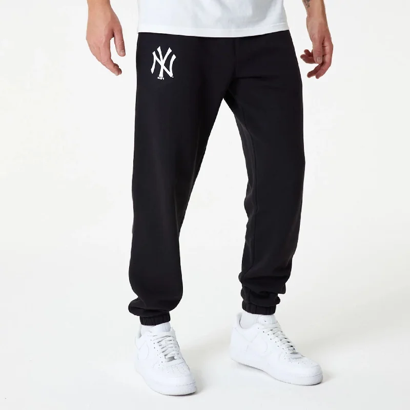 Men's Pants with Adjustable CuffsNew York Yankees MLB Essential Black Joggers