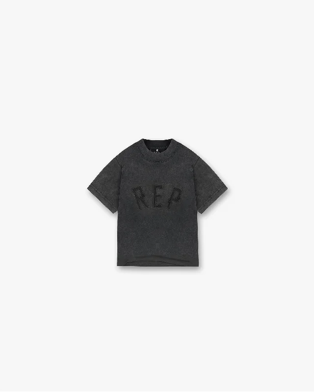 Men's Shirts with Snap ButtonsMini Rep Applique T-Shirt - Vintage Black