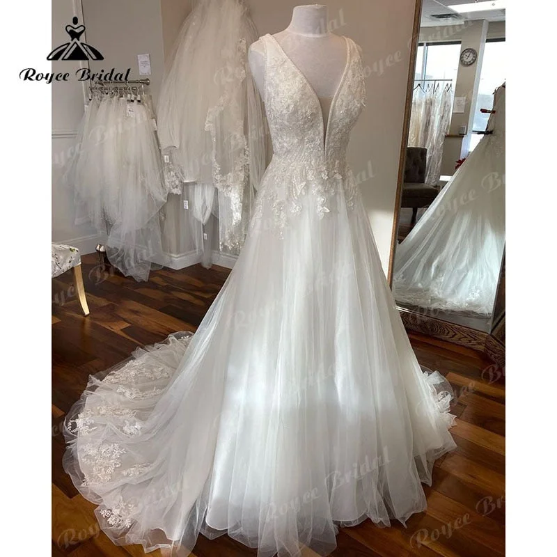 Tiered DressRoycebridal Deep V Neck A Line Beach Wedding Dress Sleeveless 2025 Sweep Train Vestido Novia Elegant Women Bridal Wedding Gowns Custom Made Tiered DressRoycebridal Deep V Neck A Line Beach Wedding Dress Sleeveless 2025 Sweep Train Vestido Novia Elegant Women Bridal Wedding Gowns Custom Made