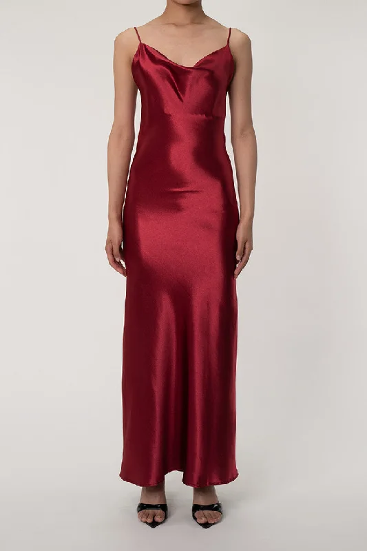 Metallic DressLavish Cowl Neck Spaghetti Strap Backless Fishtail Satin Evening Maxi Dress Metallic DressLavish Cowl Neck Spaghetti Strap Backless Fishtail Satin Evening Maxi Dress