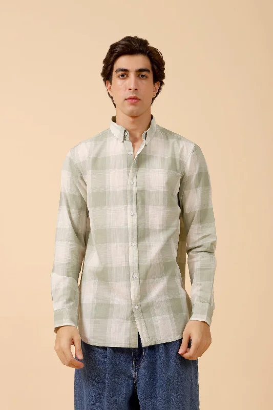 Casual Men's ChinosBUTTON DOWN CHECK SHIRT