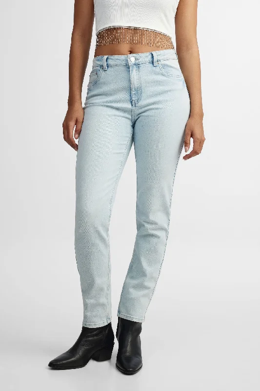 Men's Jeans with a Destroyed LookJeans taille haute coupe ajustée – Femme
