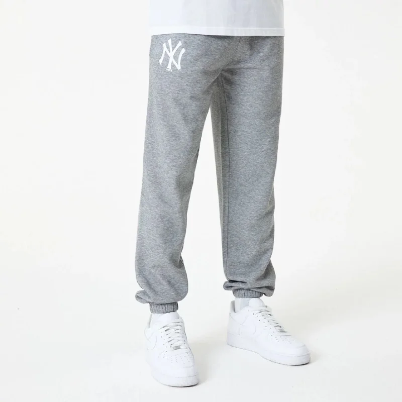 Men's Pants with Wrinkle-Resistant FabricNew York Yankees MLB Essential Grey Joggers Men's Pants with Wrinkle-Resistant FabricNew York Yankees MLB Essential Grey Joggers