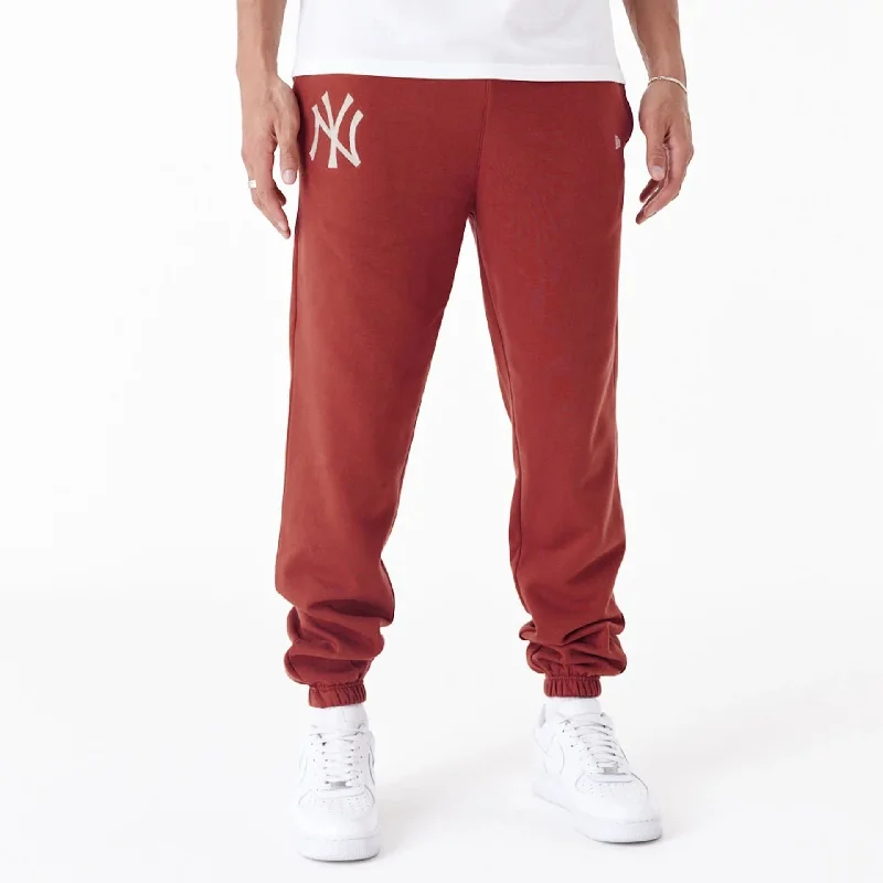 Men's Low-Waisted Pants for a Casual VibeNew York Yankees League Essential Copper Fleece Joggers Men's Low-Waisted Pants for a Casual VibeNew York Yankees League Essential Copper Fleece Joggers