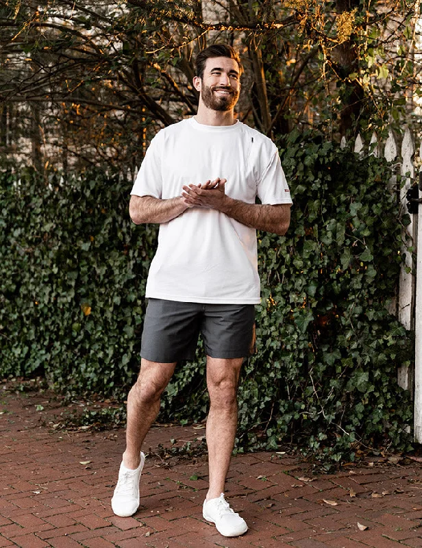 Men's Tailored Pants for a Sharp AppearanceCovert Cargo Shorts