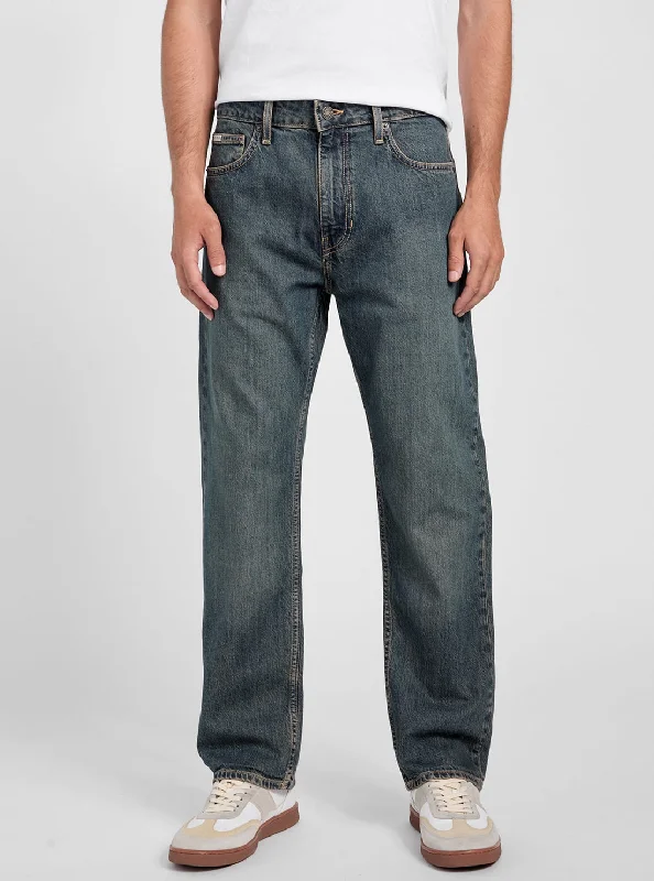 Hipster Men's JeansGuess Jeans G16 Straight Leg Jeans