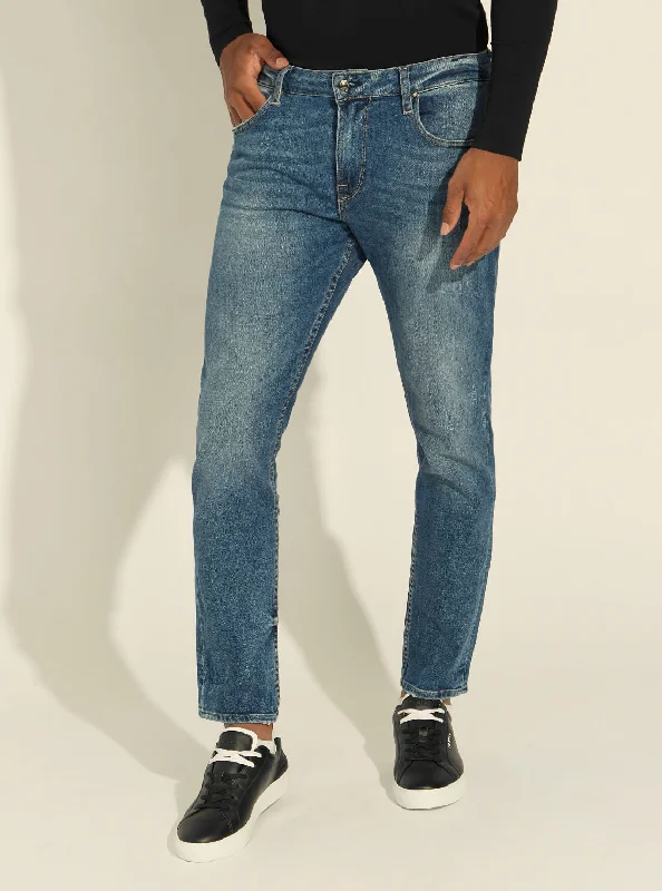 Everyday Men's JeansMid-Rise Athletic Tapered Denim Jeans in Union Wash