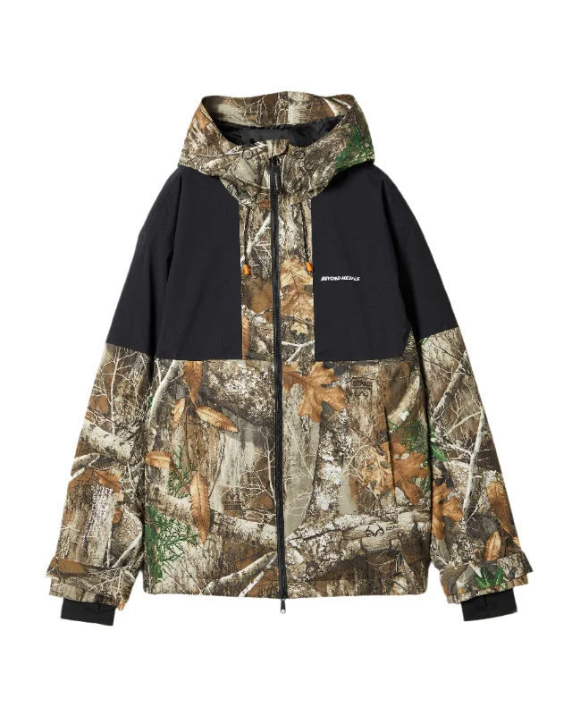 Men's Coats with Military InfluenceBEYOND MEDALS Fullzip 2L Snowboard Jacket Realtree 2025