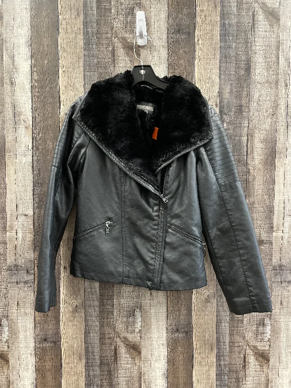 Men's Coats for SpringJacket Moto By Roz And Ali  Size: S
