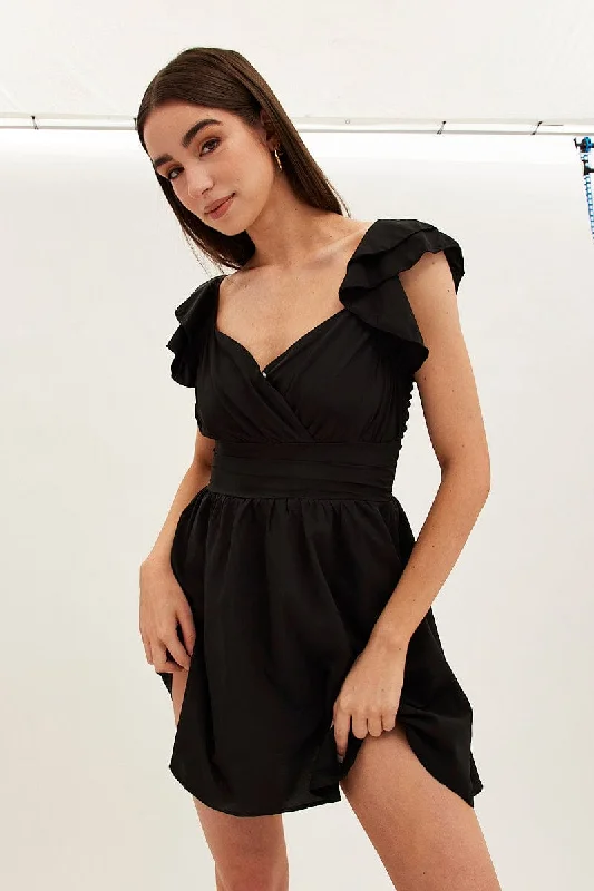 women's work dressesBlack Short Sleeve Ruched Bust Skater Dress